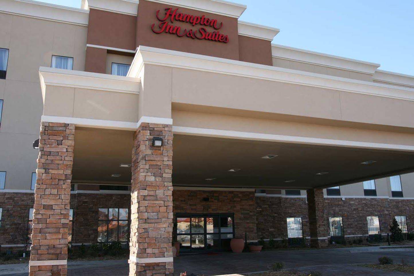 Hampton Inn & Suites Owasso