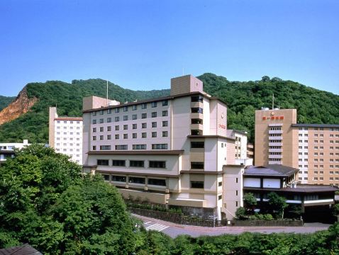 第一滝本館