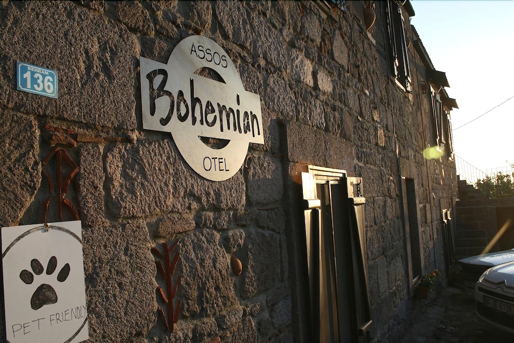 Assos Bohemian Hotel