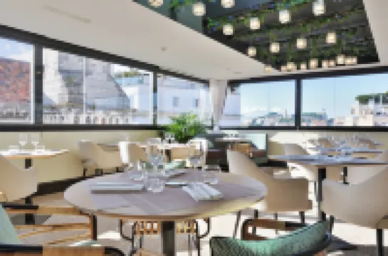 Five Seas by Inwood Hotels