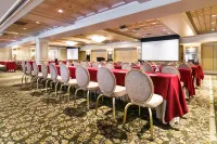 The Olde Mill Inn Basking Ridge - موقف سيارات