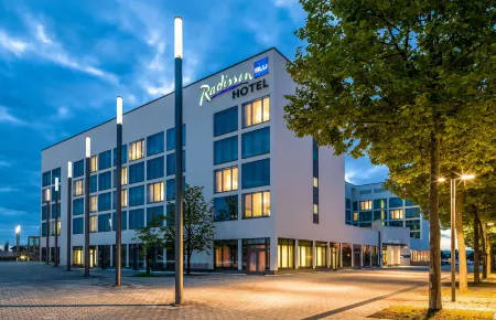 Radisson Blu Hotel, Hannover Отели в г. Ганновер