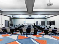 Hampton Inn by Hilton Gardner Conference Center Hotels in Johnson County