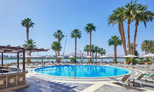 스타이겐베르거 리조트 아치