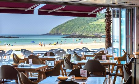 Aimi Jeju Beach Hotel - Housity