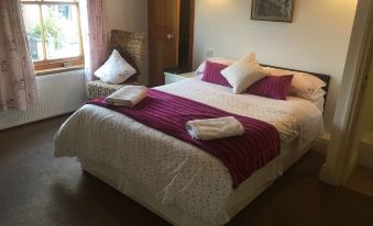 Orillia House - Housity