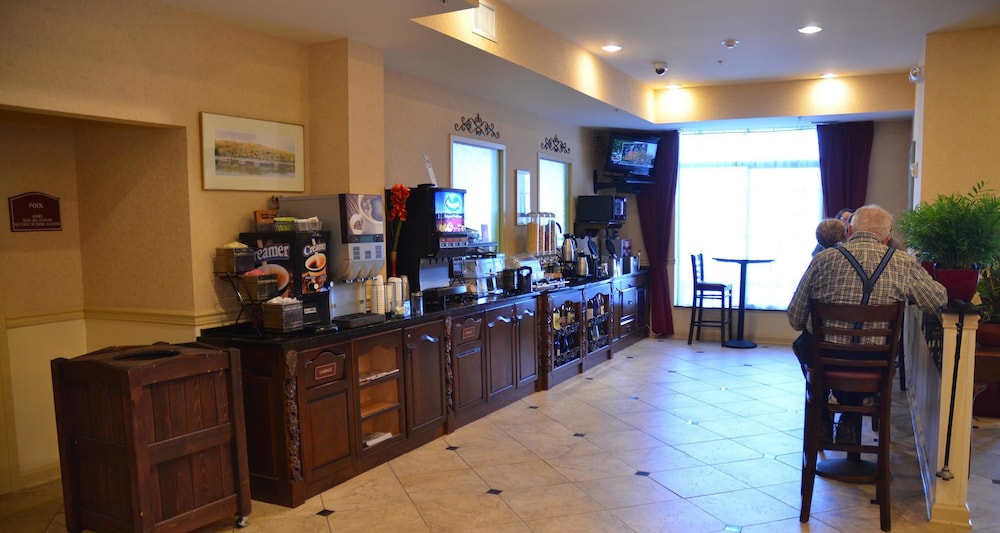 Best Western Plus Vineyard Inn & Suites