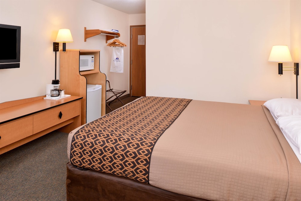 Americas Best Value Inn & Suites; Atlantic Inn & Suites