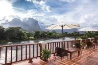 Thavisouk Island Hotel
