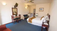 Tree Top Walk Motel Hotels in Walpole
