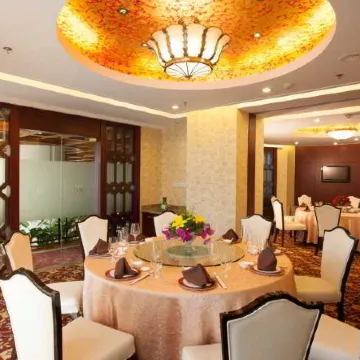 Merchant Marco Hotel
