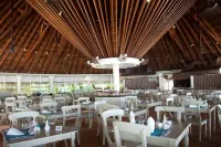 Cinnamon Dhonveli Maldives Hotels in Huraa