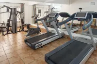 Mena Holiday Beach Resort Half Moon - gimnasio