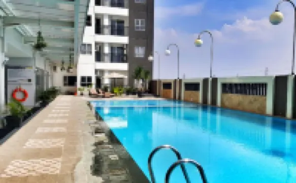 Mekarwangi M Square Apartement by Handoko