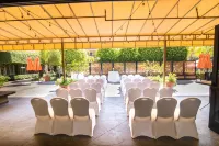 Palm Garden Hotel Hotels in Newbury Park