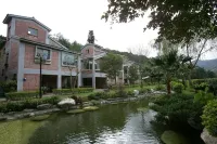 Red Brick Villas Hotels in Miaoli