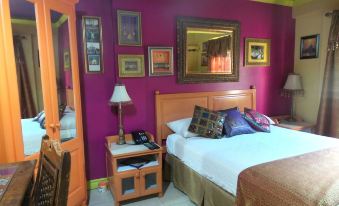 Coblentz Inn Boutique Hotel - Housity