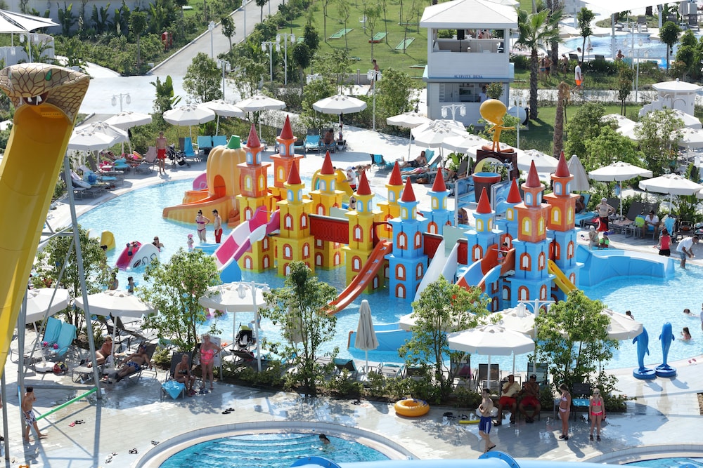 Sueno Hotels Deluxe Belek