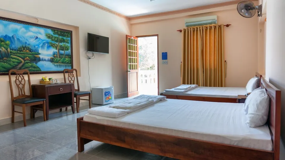 Song Lam Gold Resort