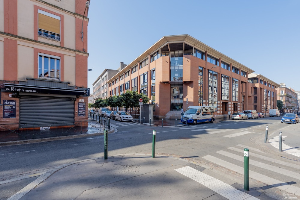 Le Toulousain Room Reviews Photos Toulouse 21 Deals Price Trip Com