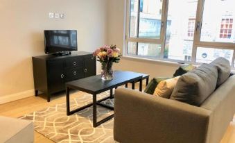 Stylish Apartments in Victoria & Westminster - Housity