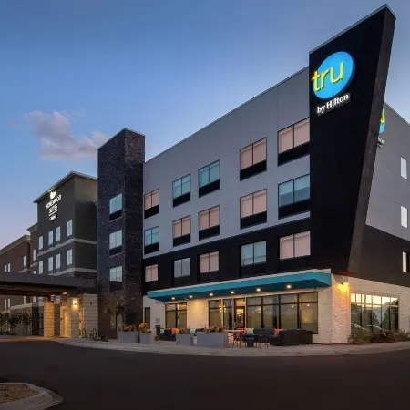 Tru by Hilton Denver Airport Tower Road