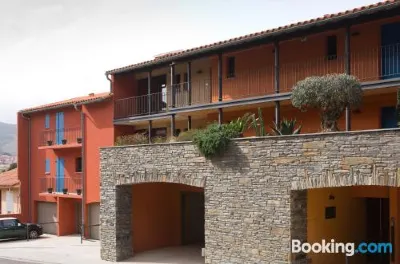 Appartements Hôtel le Madeloc Hotels near Points 2 Vue