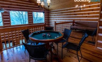 StayNantahala - Smoky Mountain Cabins