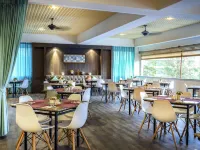 Radisson Resort & Spa Hua Hin - breakfast