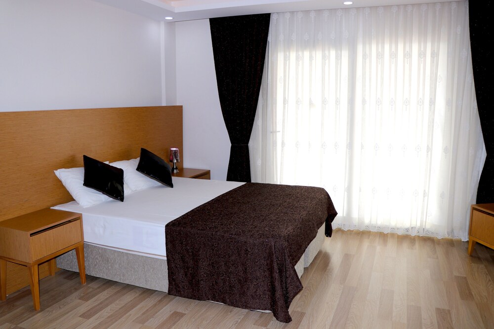 Gumus Thermal Suites Hotel