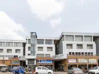 Hotel Silver Leaf