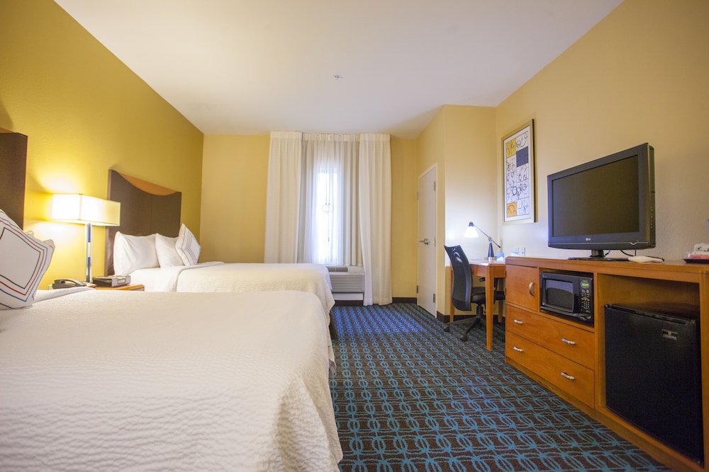 Fairfield Inn & Suites Houston Channelview