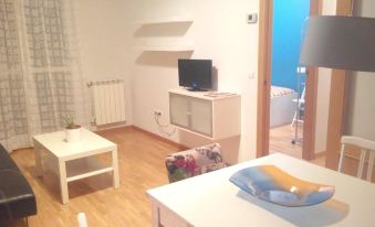 Apartment with 2 Bedrooms in Zamora, with Balcony and Wifi
