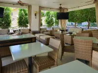 Baymont Inn & Suites by Wyndham Tempe University/Phoenix โรงแรมในเทม