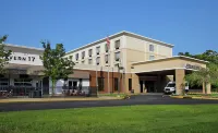 DoubleTree by Hilton Mahwah Các khách sạn gần Ramapo College