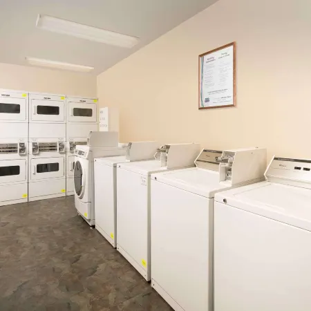 WoodSpring Suites Gainesville I-75
