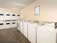 WoodSpring Suites Gainesville I-75