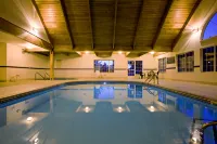 Country Inn & Suites by Radisson, Elk River, MN - Pool