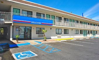 Motel 6 Yuma Oldtown