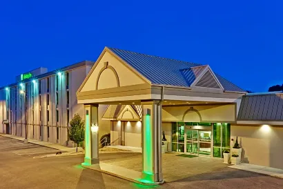 Holiday Inn Bloomington-University Area