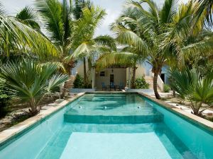 Kataluma by Eleuthera Vacation Rentals