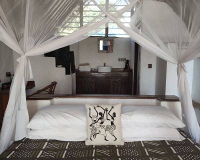 Other Kae Funk Sunset Bungalows Photo