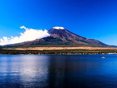 ホテル周辺 滞在型温泉コンドミニアム石和セントラルの写真
