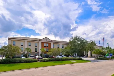 Holiday Inn Express & Suites New Orleans Airport South Hotels in Saint Rose