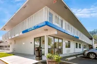 Motel 6 Lenexa, KS - Kansas City Southwest