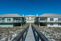 Portside Villas Unit 13 Hotels near Langdon Beach