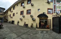 戴安娜飯店 蒙羅維亞住宿飯店