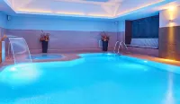 The Midland - piscine