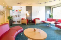 宜必思弗裏堡酒店