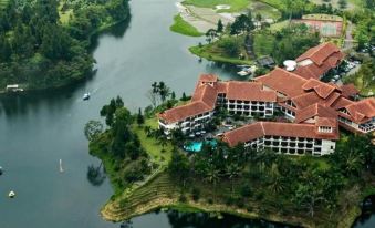 Lido Lake Resort by Mnc Hotel